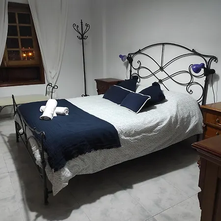 Carla'S. Centro Ciudad * Санта-Крус-де-Тенерифе